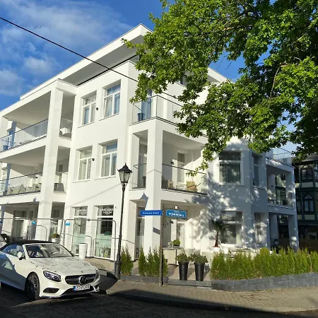 Bed & Breakfast Puro - Adults Only Miedzyzdroje