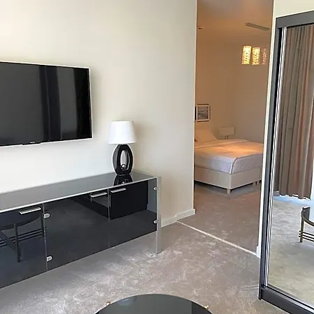 Alojamento de Acomodação e Pequeno-almoço Puro - Adults Only 3*