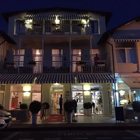 Puro - Adults Only Bed & Breakfast 3*