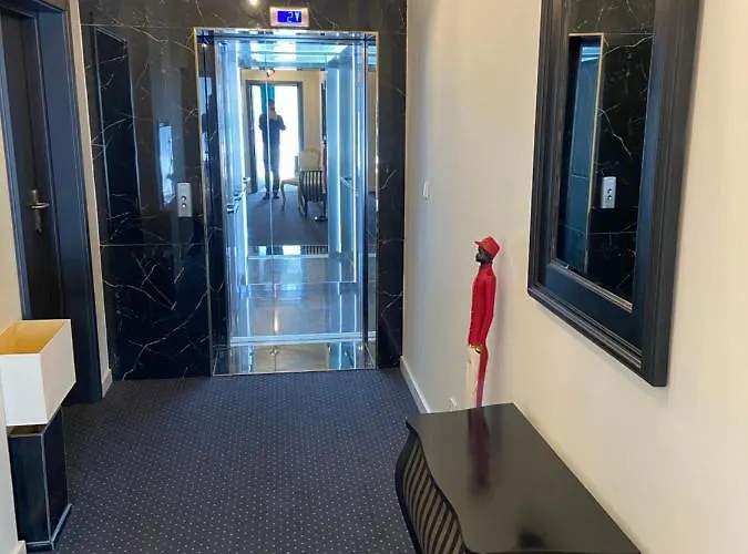 לינה וארוחת בוקר Puro - Adults Only מידזיזדרויה