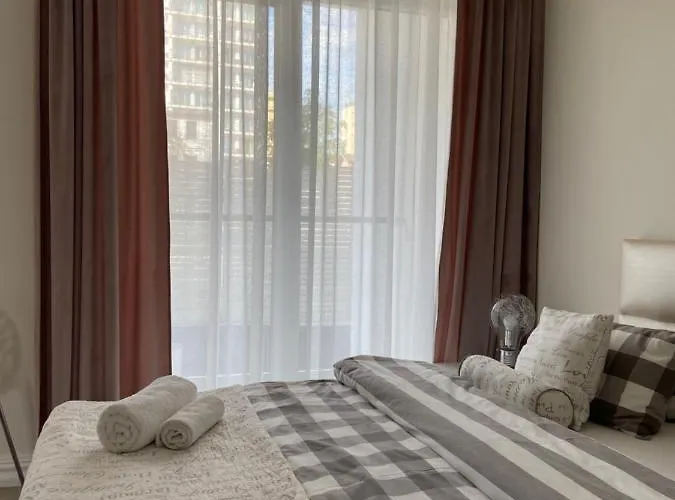 Puro - Adults Only מידזיזדרויה